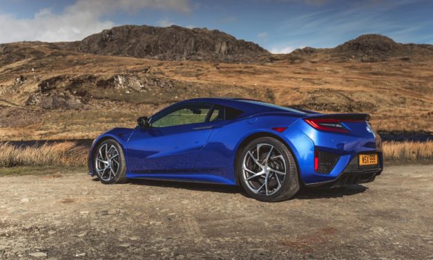 HONDA UK TO PRESENT HERITAGE DISPLAY OF OLD & NEW NSX AT SALON PRIVÉ