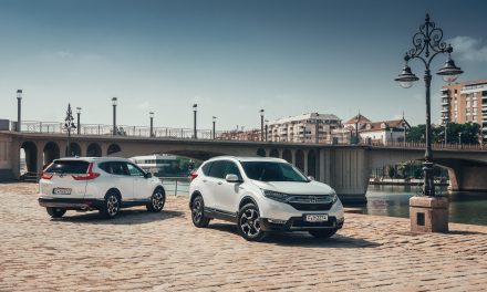 HONDA CONFIRMS PRICING, SPEC AND GRADES FOR CR-V HYBRID