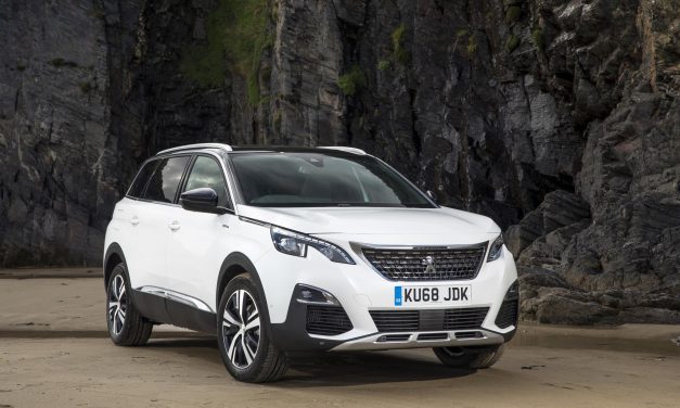 ALL-NEW PEUGEOT 5008 SUV WINS ‘CROSSOVER OF THE YEAR’ AT SCOTTISH CAR OF THE YEAR AWARDS 2018