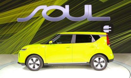 ALL-NEW KIA SOUL EV ELECTRIFIES LOS ANGELES ON WORLD DEBUT