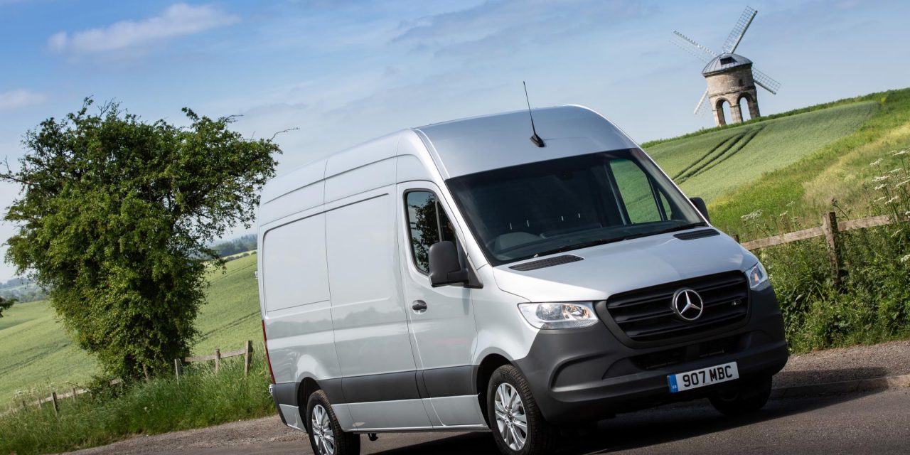 STOP/START BECOMES STANDARD ON WLTP-COMPLIANT SPRINTER RANGE