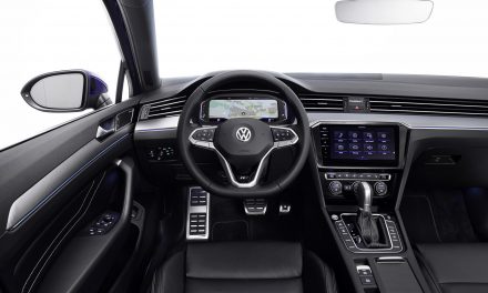 THE NEW PASSAT: MORE COMFORT AS STANDARD THANKS TO BETTER CONNECTIVITY
