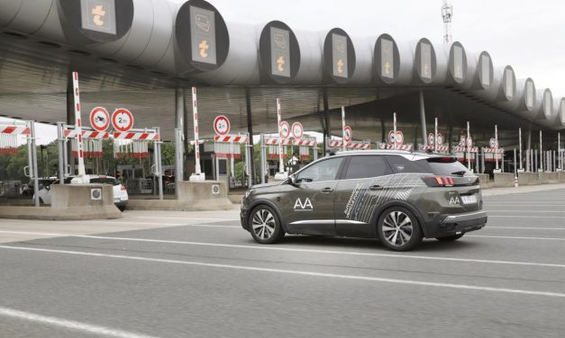 AUTONOMOUS VEHICLES REACH A NEW MILESTONE THANKS TO THE COLLABORATION BETWEEN GROUPE PSA AND VINCI AUTOROUTES