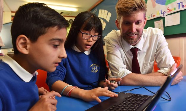 Samsung to Extend its Energy in Schools Initiative to 20 More Schools Around the UK