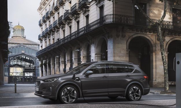 SEAT TARRACO FR PHEV: TECHNOLOGY, SPORTINESS AND EFFICIENCY