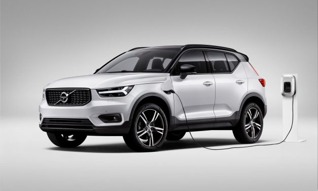 VOLVO BECOMES FIRST CAR MAKER TO OFFER PLUG-IN HYBRID VERSIONS OF FULL MODEL RANGE WITH LAUNCH OF XC40 T5 TWIN ENGINE