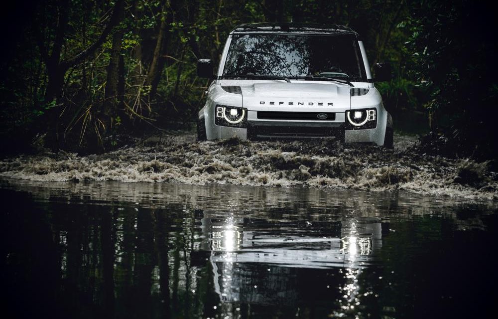 INTRODUCING THE NEW LAND ROVER DEFENDER