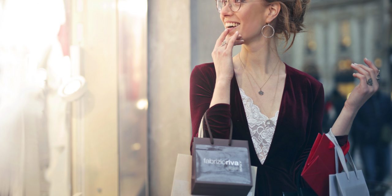 Why retail needs to bring their online service in-line with the instore experience