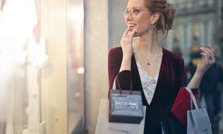 Why retail needs to bring their online service in-line with the instore experience