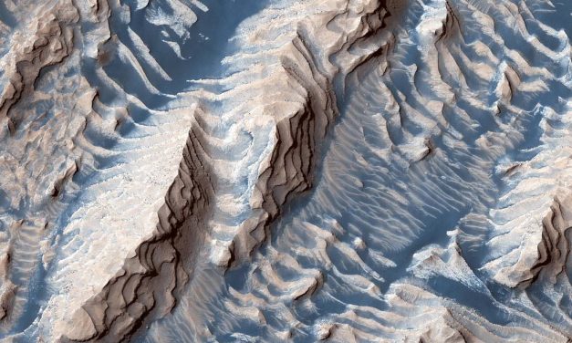 Layers in Mars’ Danielson Crater