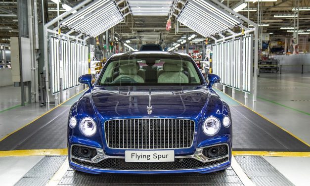 PRODUCTION OF ALL-NEW BENTLEY FLYING SPUR NOW UNDERWAY