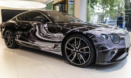 JACK BARCLAY BENTLEY, JD MALAT GALLERY AND KATRIN FRIDRIKS CREATE ONE-OF-ONE AUTOMOTIVE ARTWORK