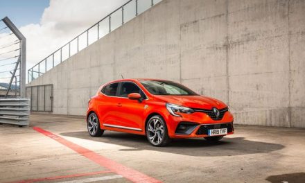 ALL-NEW RENAULT CLIO WINS THE SUN LEGEND AWARD AT THE MOTOR AWARDS 2019