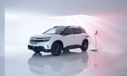 NEW C5 AIRCROSS SUV HYBRID: Ë-COMFORT CLASS SUV