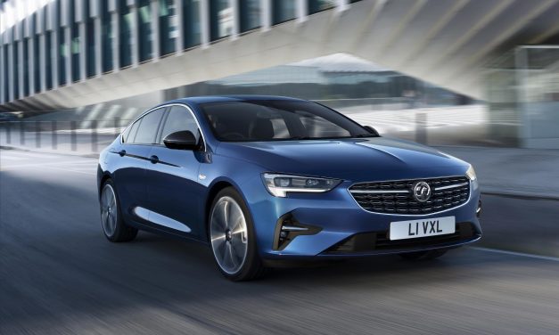 VAUXHALL REVEALS NEW INSIGNIA