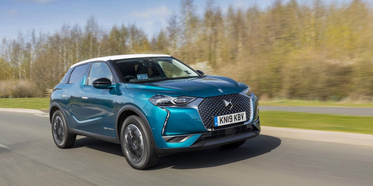 DS CALLS TIME ON DANGEROUS NIGHT-TIME DAZZLE WITH CLEVER LED HEADLIGHTS AHEAD OF DARKEST DAY