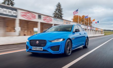 JAGUAR XE REIMS EDITION PAYS HOMAGE TO MOTORSPORT HISTORY