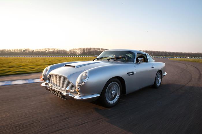 BRITS ‘BOND’ WITH ASTON MARTINS AHEAD OF FILM RELEASE