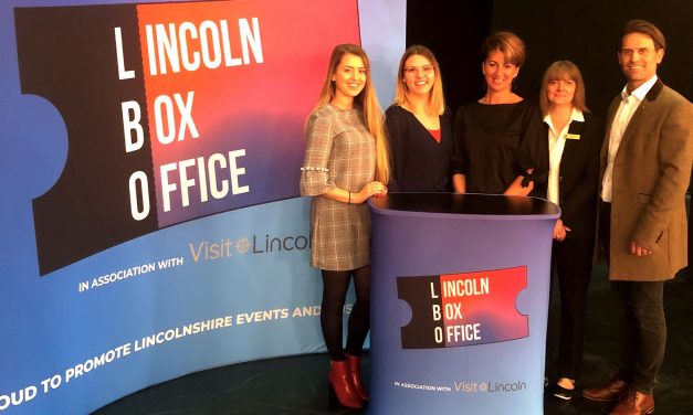 Lincoln Box Office Takes Centre Stage