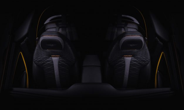 THE BENTLEY MULLINER BACALAR – A RARE AND BESPOKE TWO-SEAT BENTLEY