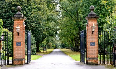 Interior fit-out of luxury hotel next to Windsor Great Park continues