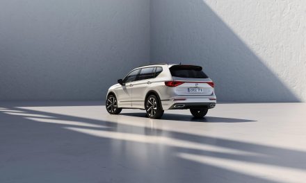 SEAT INTRODUCES NEW FR AND FR SPORT TRIM TO VERSATILE TARRACO