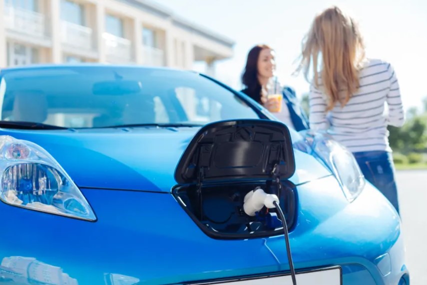Petrol and diesel car sale ban could come forward to 2032 – RAC reaction