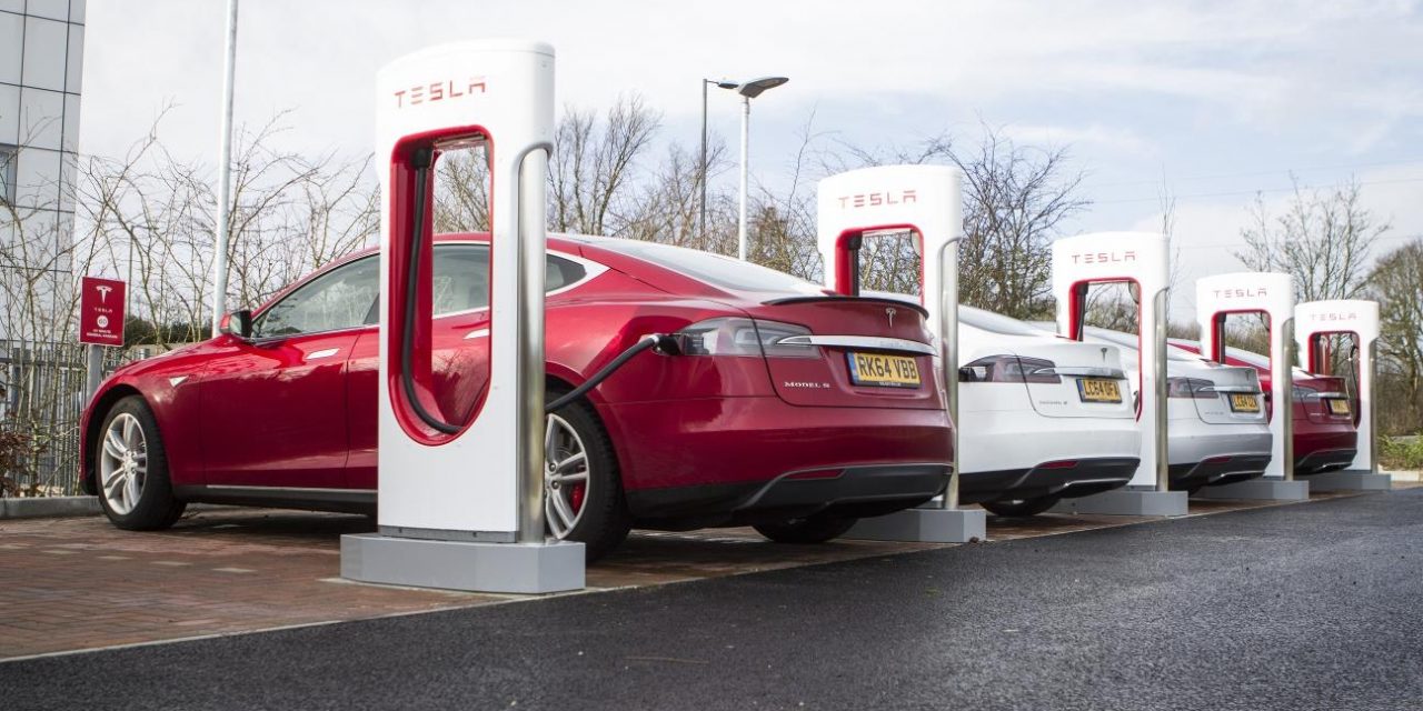 TESLA SUPERCHARGERS NAMED BRITAIN’S BEST EV CHARGING NETWORK BY USERS