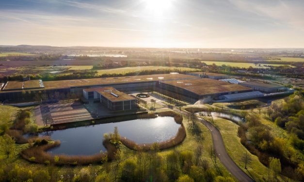 ROLLS-ROYCE MOTOR CARS REFLECTS ON UNIQUE 116-YEAR HISTORY
