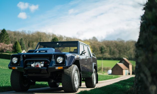 BETTER THAN NEW – BELL SPORT AND CLASSIC BRINGS LAMBORGHINI’S ORIGINAL SUPER SUV, THE LM002, BACK TO LIFE