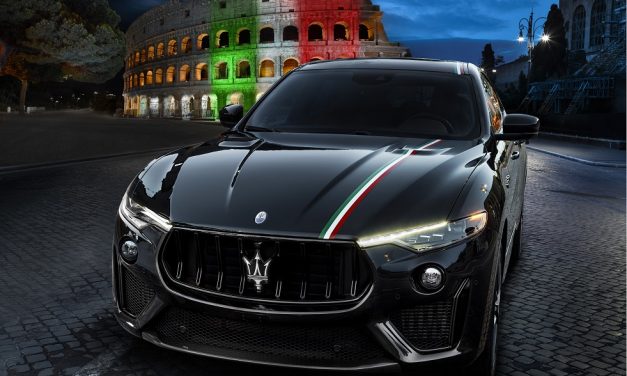 MASERATI AND THE ITALIAN TRICOLOR, APPLIED BY HAND. A PROJECT FOR RENEWAL.