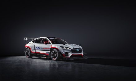 ALL-ELECTRIC MUSTANG MACH-E 1400 PROTOTYPE BY FORD PERFORMANCE AND RTR TAKES RACING, DRIFTING TO NEW LEVELS