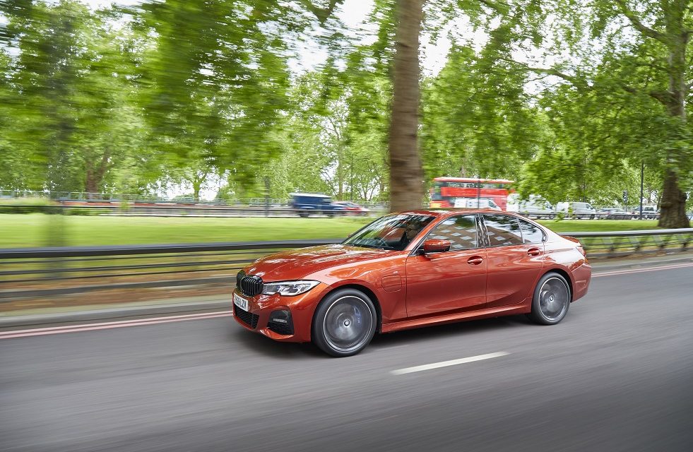BMW LAUNCHES ITS WORLD-FIRST eDRIVE ZONES TECHNOLOGY IN THE UK