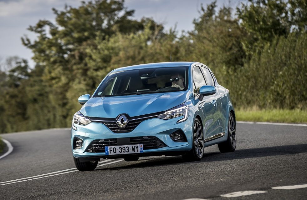RENAULT E-TECH HYBRID AND PLUG-IN HYBRID RANGE