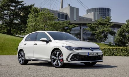 RETURN OF THE ICON: VOLKSWAGEN GOLF GTI OPENS FOR ORDER ALONGSIDE NEW GTE AND 1.0-LITRE eTSI