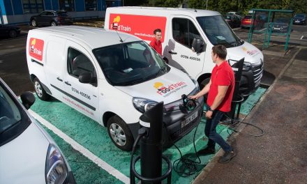 ALL-ELECTRIC RENAULT Z.E. VANS HELP THE FOOD TRAIN TO ROLL INTO EVEN MORE DESTINATIONS
