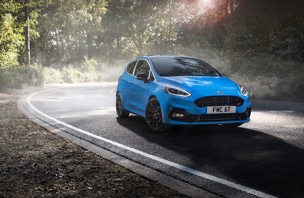 SPECIAL EDITION FORD FIESTA ST FINE TUNES THRILLS FOR DRIVING ENTHUSIASTS WITH ADJUSTABLE SUSPENSION AND EXCLUSIVE STYLING