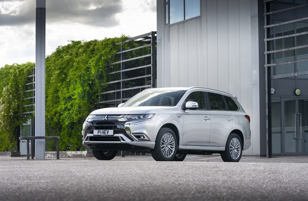 MITSUBISHI OUTLANDER PHEV STILL THE UK’S FAVOURITE PLUG-IN HYBRID SUV IN 2020