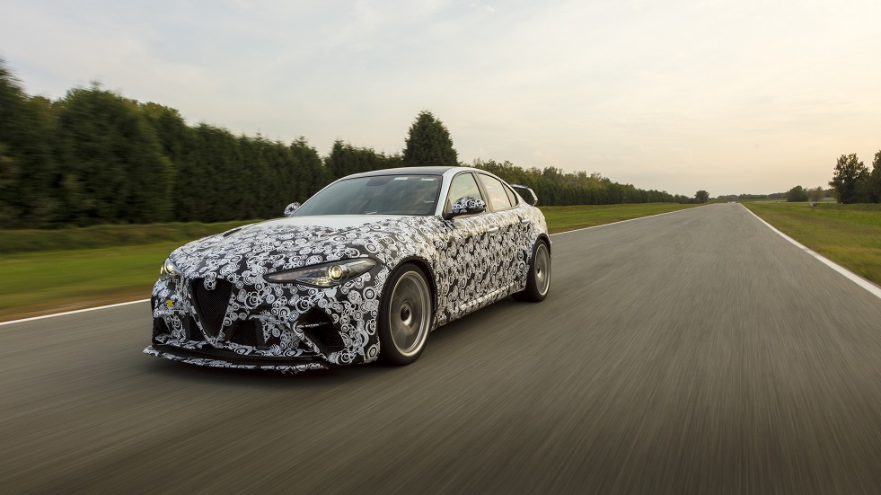 GIULIA GTA PUT THROUGH PACES BY ALFA ROMEO RACING ORLEN F1 DRIVERS