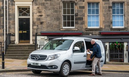MERCEDES-BENZ REVEALS WINTER CAMPAIGN TO SUPPORT VAN COMMUNITY