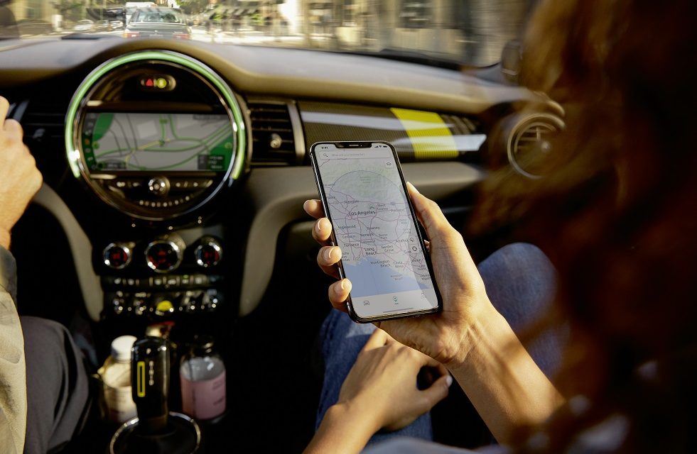 Tap into your MINI with the new app for customers and fans