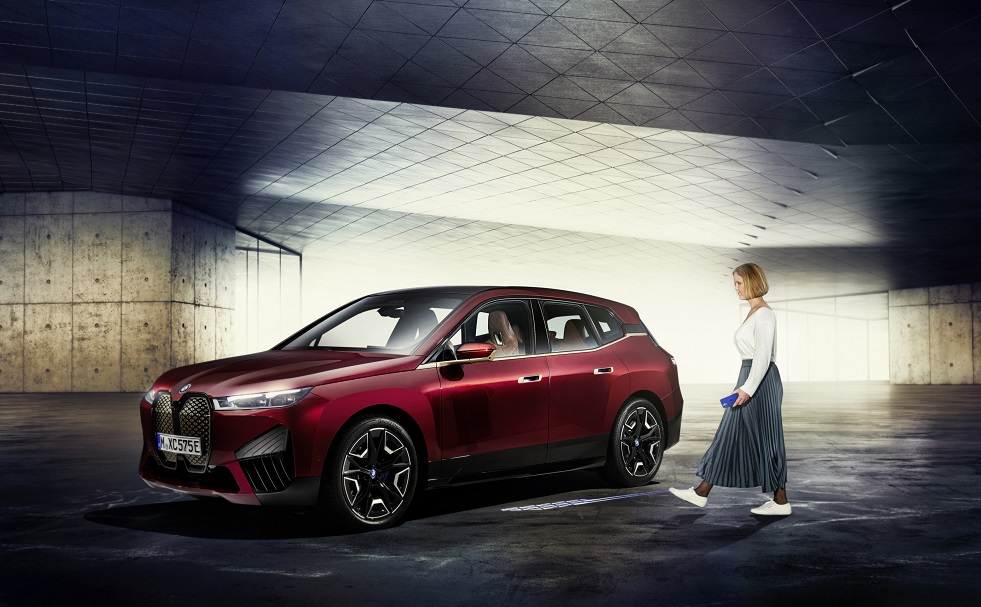 BMW announces BMW Digital Key Plus with Ultra-Wideband technology coming to the BMW iX