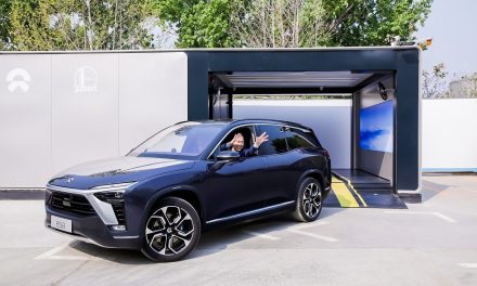 World’s first mass-produced battery swap station that allows the vehicle to manoeuvre into the station automatically, starts operation in Beijing