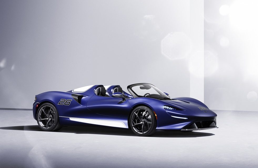 The Ultimate open-top roadster experience: windscreen version of ultra-exclusive McLaren Elva enters production