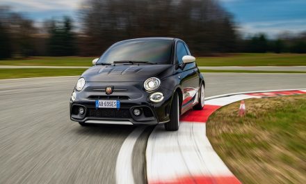 New Abarth 695 Esseesse: the new Scorpion limited edition