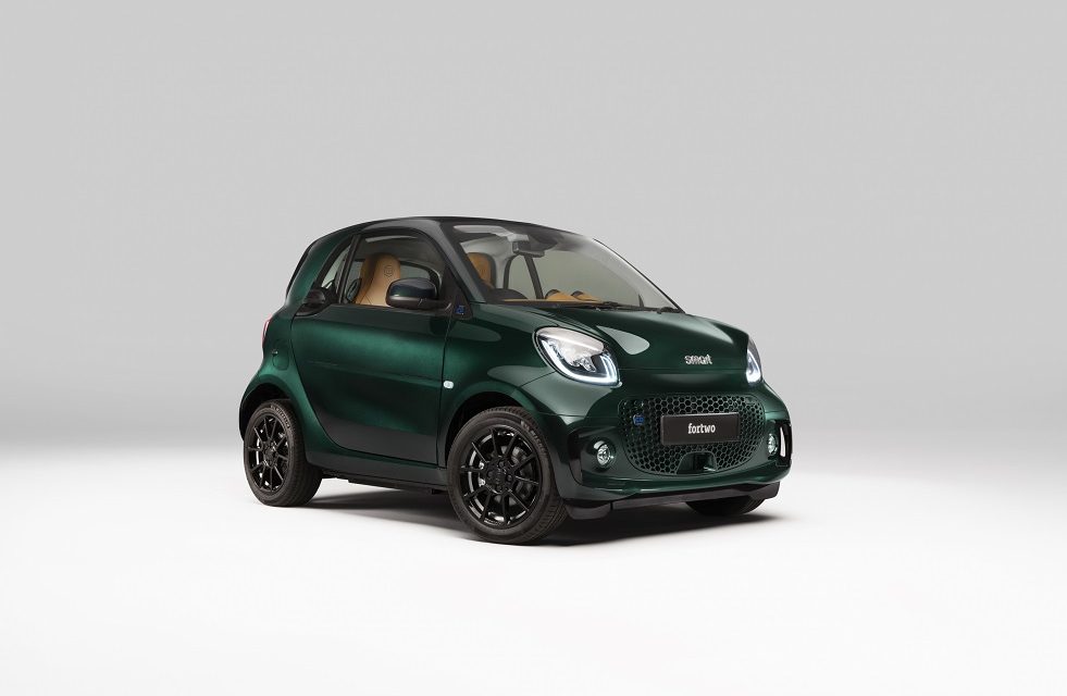 smart reveals BRABUS-finished EQ fortwo coupé Racing Green Edition