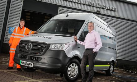 Mercedes-Benz Vans Launches eSprinter Roadside Assistance Unit