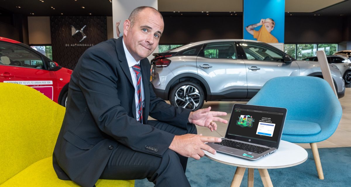 BRISTOL STREET MOTORS DERBY CITROEN ADOPTS SIGN LANGUAGE SERVICE