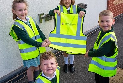 NOTTINGHAMSHIRE HOMEBUILDER HELPS PUPILS LOOK ON THE BRIGHT SIDE FOR WALK TO SCHOOL MONTH