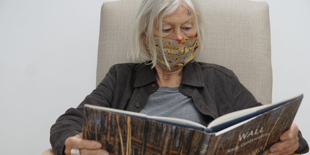 Derbyshire artist featured on TV’s ‘Four in a Bed’ rediscovers her freedom after life-changing cataract surgery